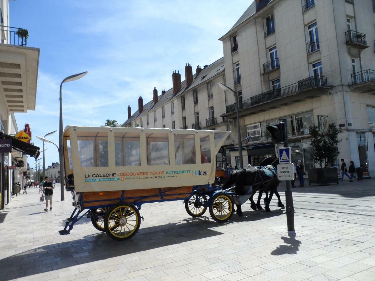 Gite De La Tour De Guise 1 Tours Eksteriør billede