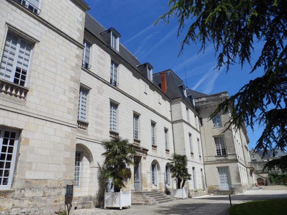 Gite De La Tour De Guise 1 Tours Eksteriør billede